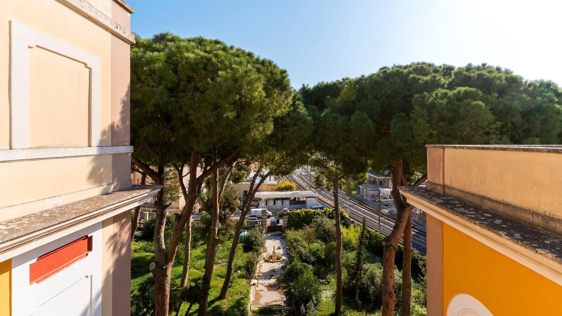Casa Di Madre Antonia Hotel Brindisi 0*,